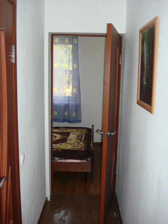 Odnokomnatnaya na Ulitse Abazgaa 43/1 Flat 0*