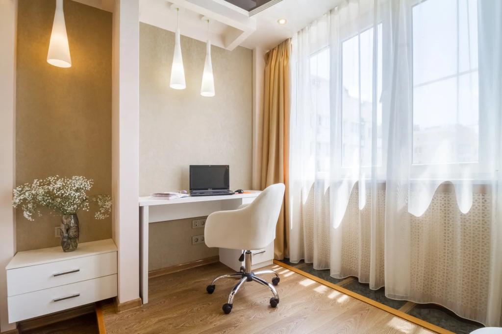 Prekrasnaya 2-kh komnatnaya ryadom s plyazhem Aleksino Flat 0*