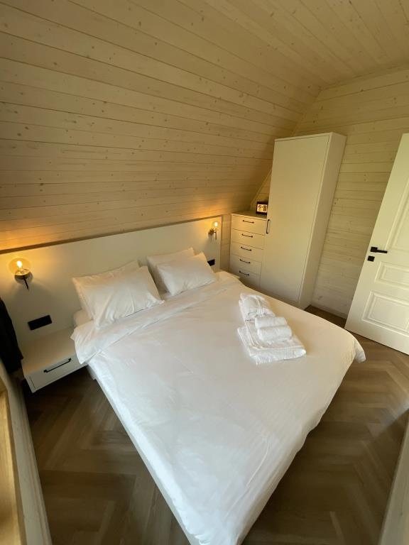 Leo Lend Glamping 0*