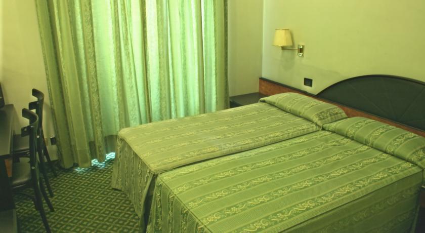 Hotel Amadeus 3*