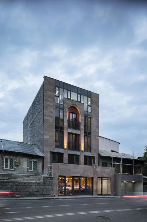 Area Yerevan Hotel 4*
