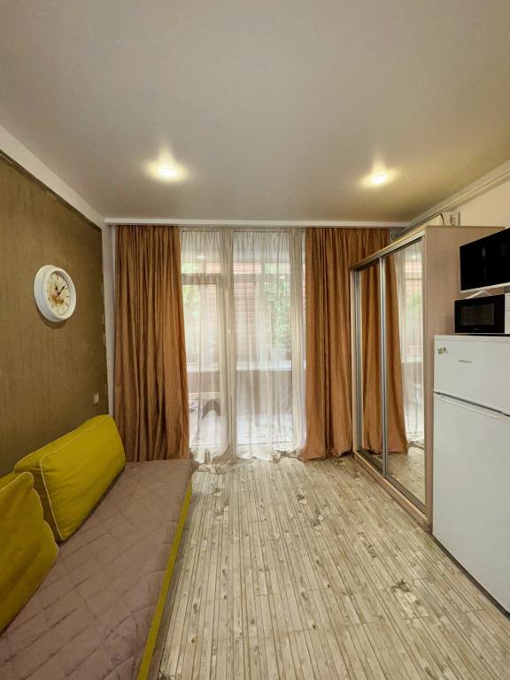 Na Molodogvardeyskoy 2/50 Flat 0*