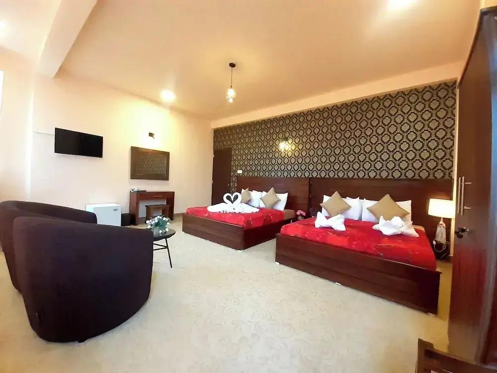Rathna Grand Hotel Nuwara Eliya 2*