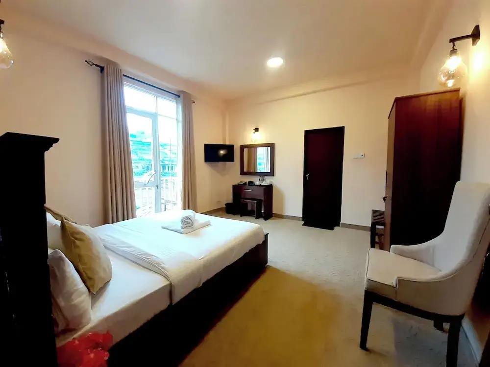 Rathna Grand Hotel Nuwara Eliya 2*