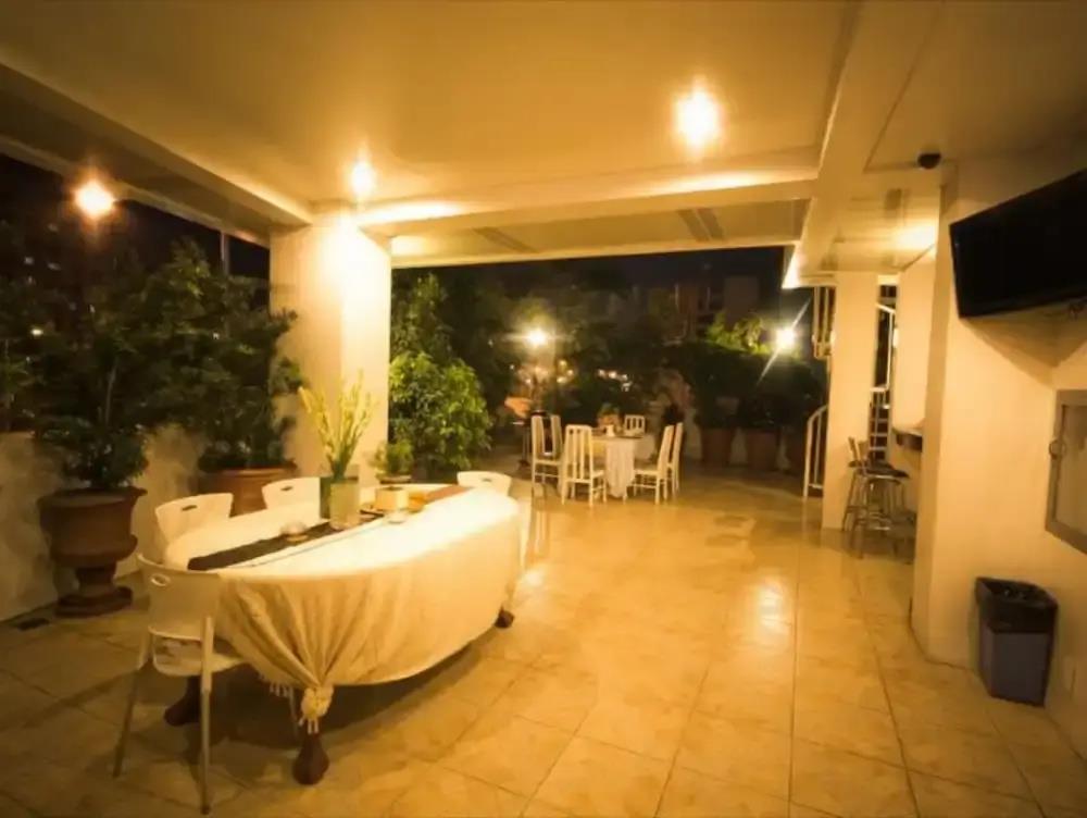 Townhouse OAK Metro Manila Near Osmena Highway PNR Pasay formerly Avitel Hotel 3*