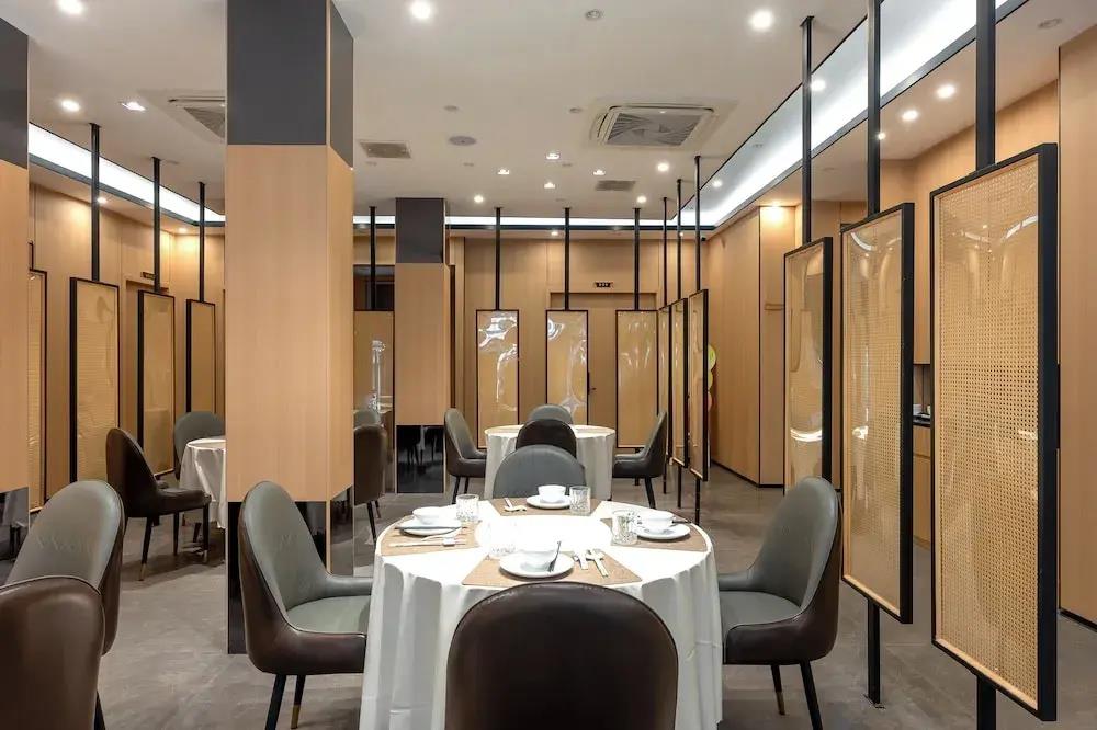 Rama 9 No.1 Hotel 2*