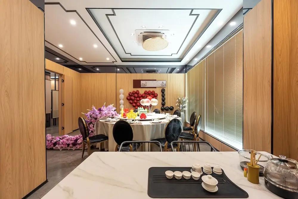 Rama 9 No.1 Hotel 2*