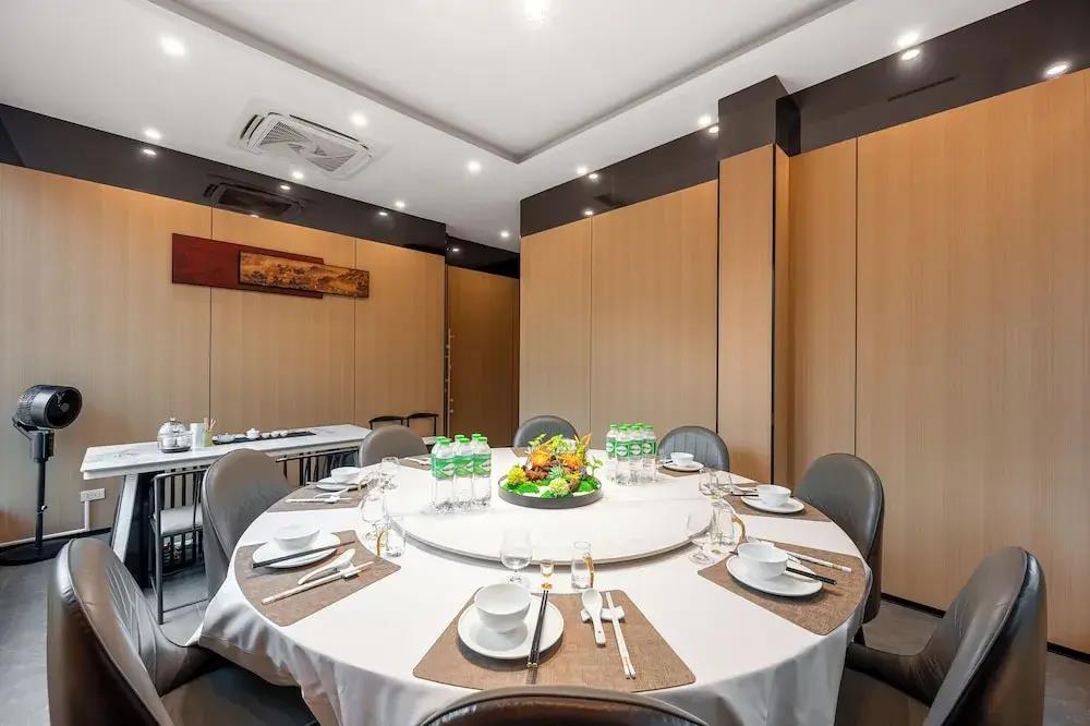 Rama 9 No.1 Hotel 2*