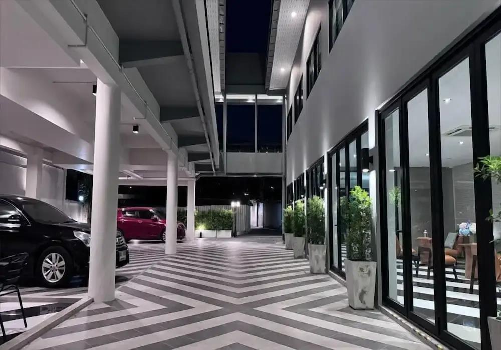 The Kite Hotel 2*