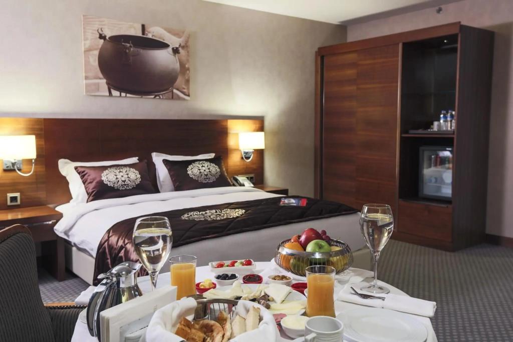 Nevali Hotel 0*