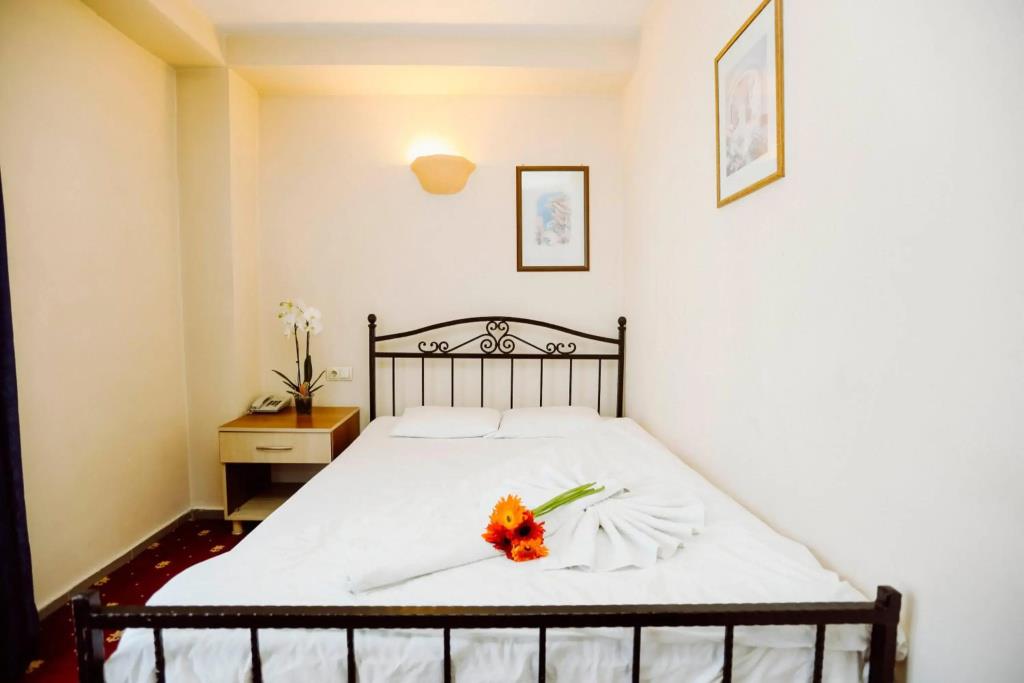 Ozalp Han Hotel 0*