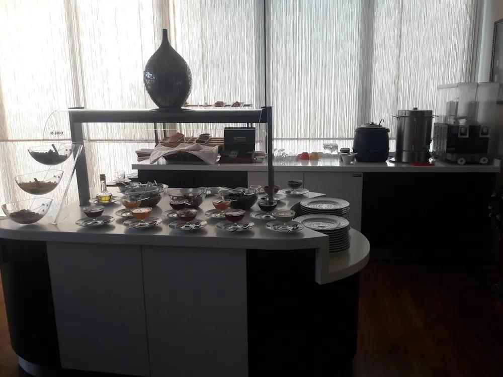 dovsOtel 3*