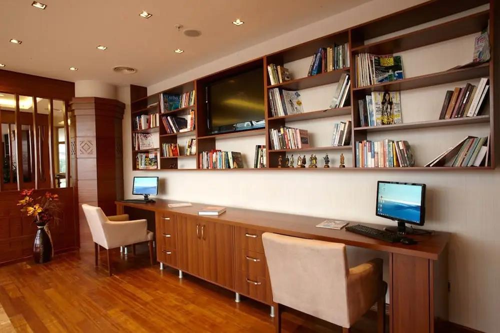 dovsOtel 3*