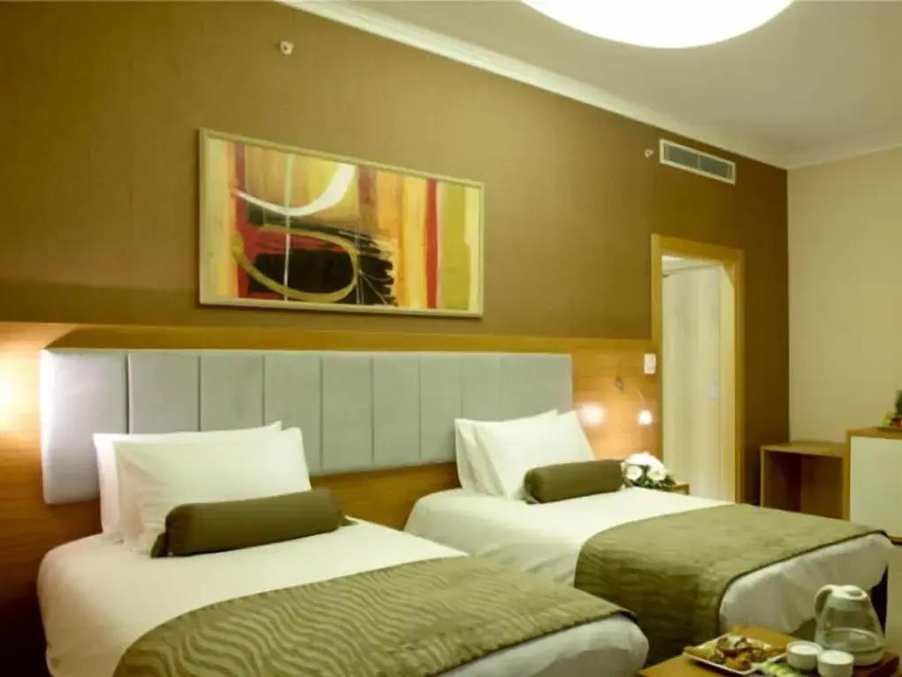 dovsOtel 3*