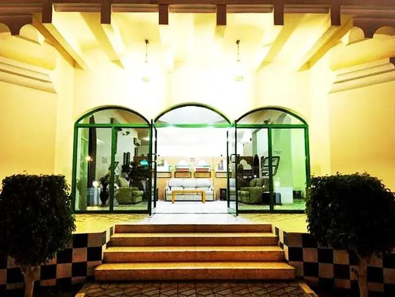Green Oasis Hotel 3*