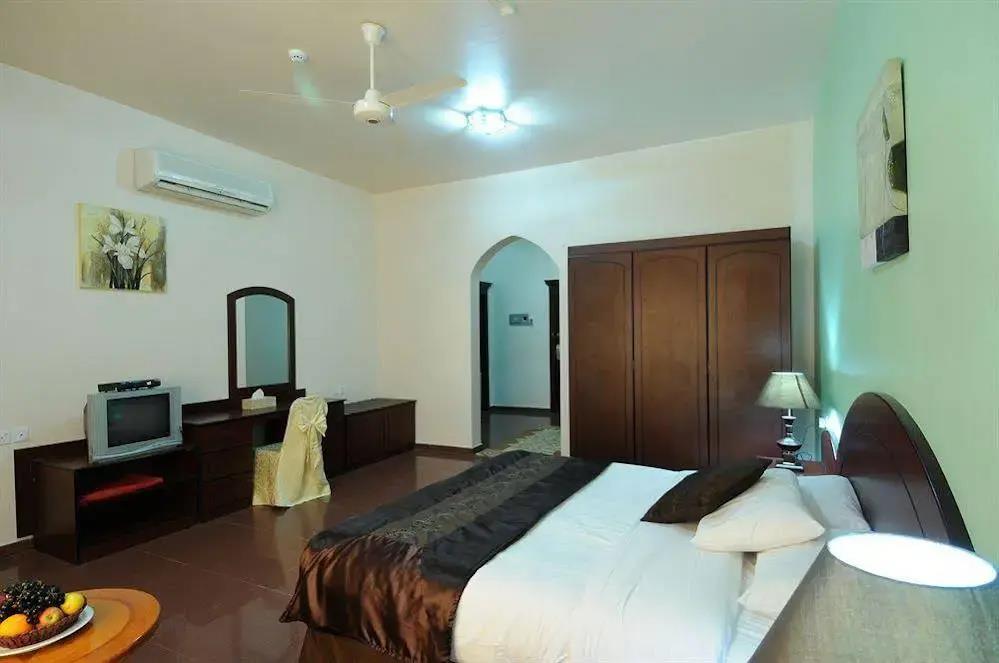 Green Oasis Hotel 3*
