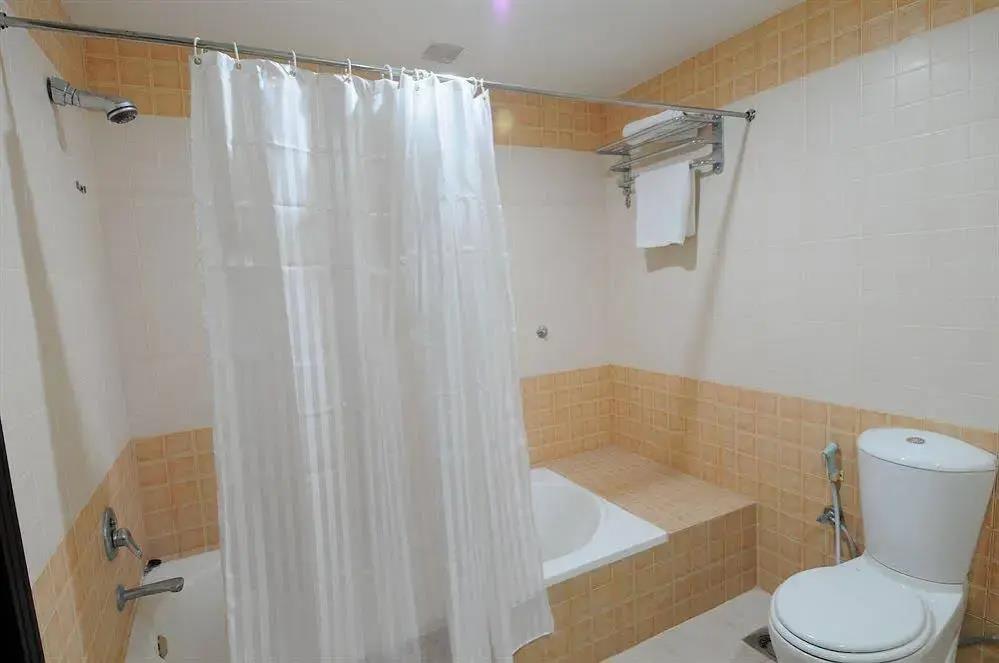 Green Oasis Hotel 3*