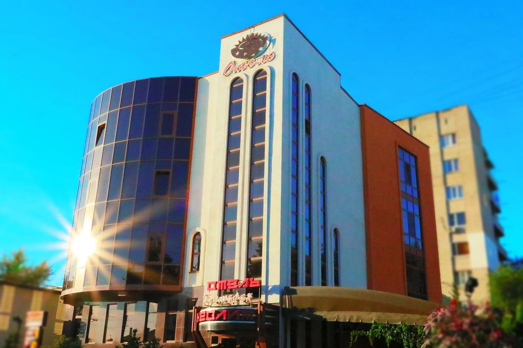 Neolit Hotel 2*