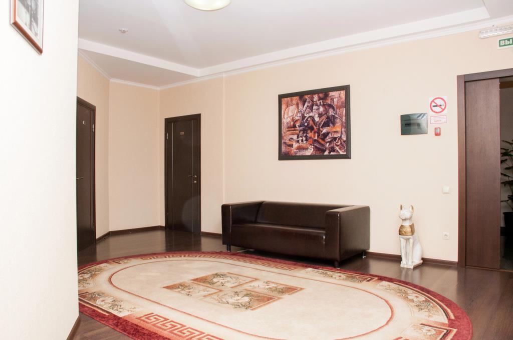 Neolit Hotel 2*