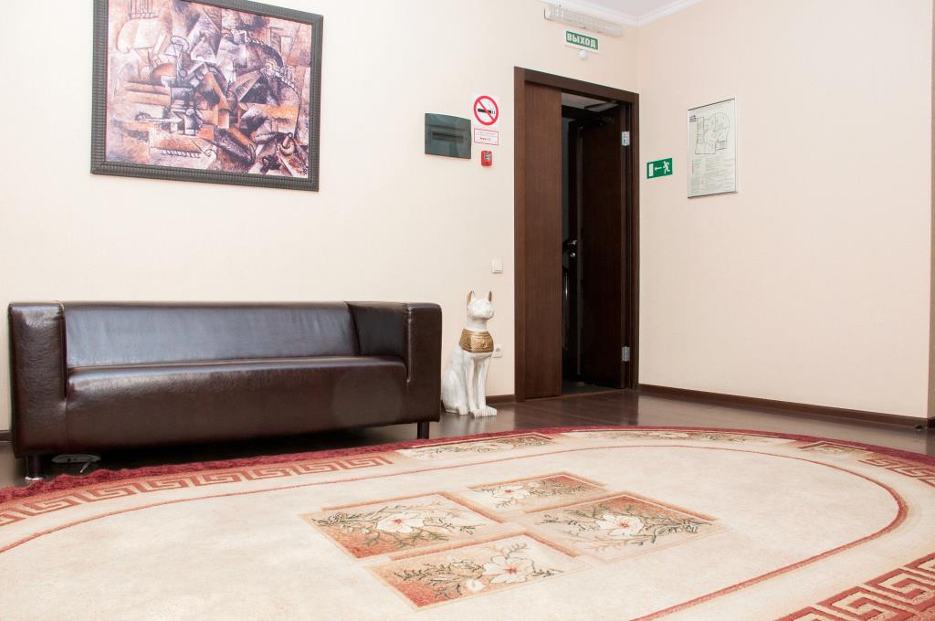Neolit Hotel 2*