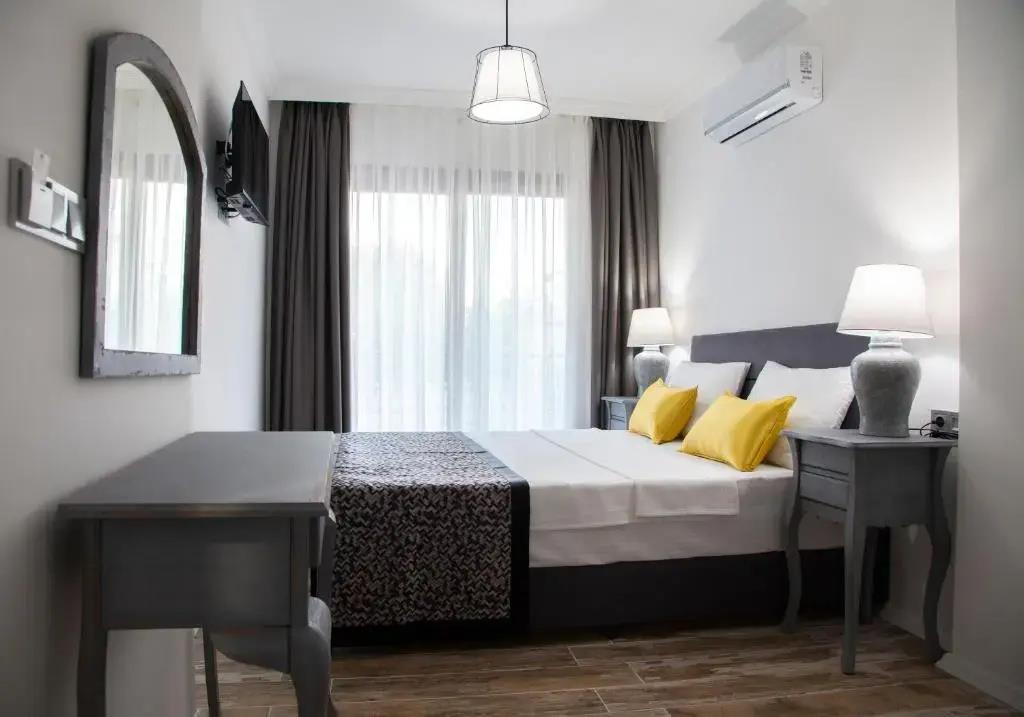 Alacati Albatross Hotel 0*