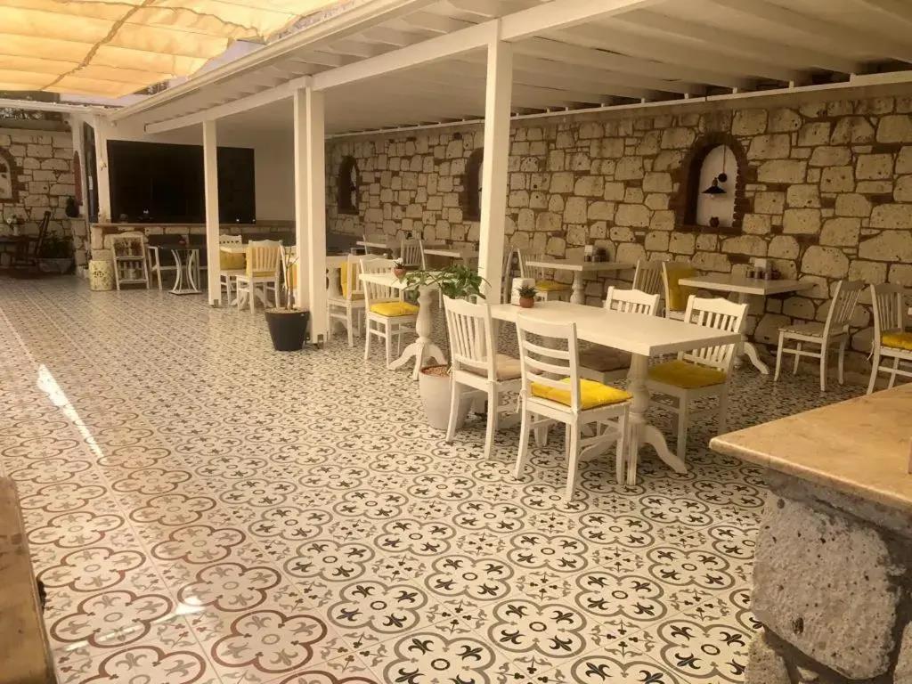 Alacati Albatross Hotel 0*