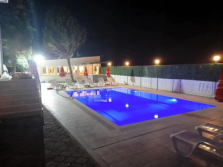 Infinity Ruby Hotel 0*