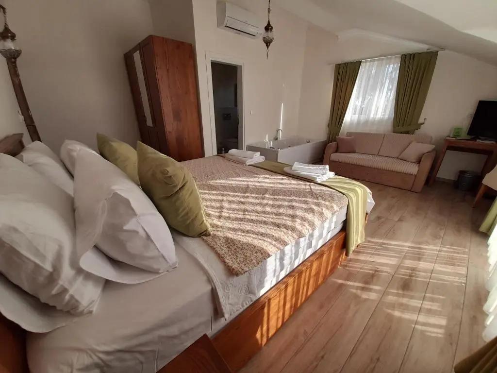 Infinity Ruby Hotel 0*