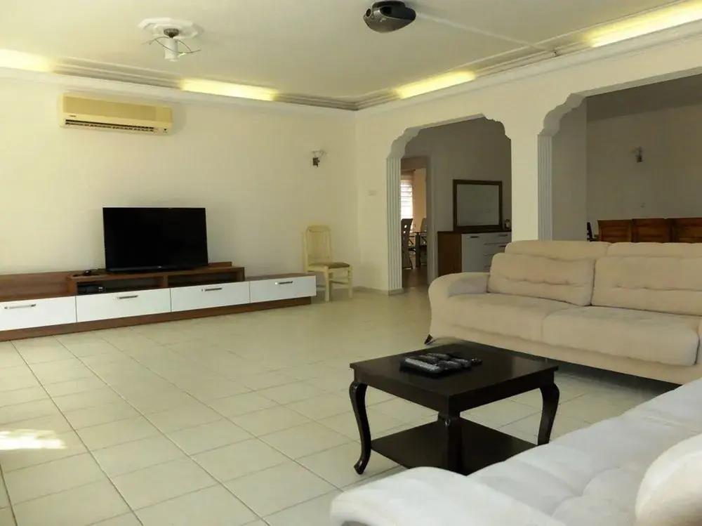 Infinity Ruby Hotel 0*
