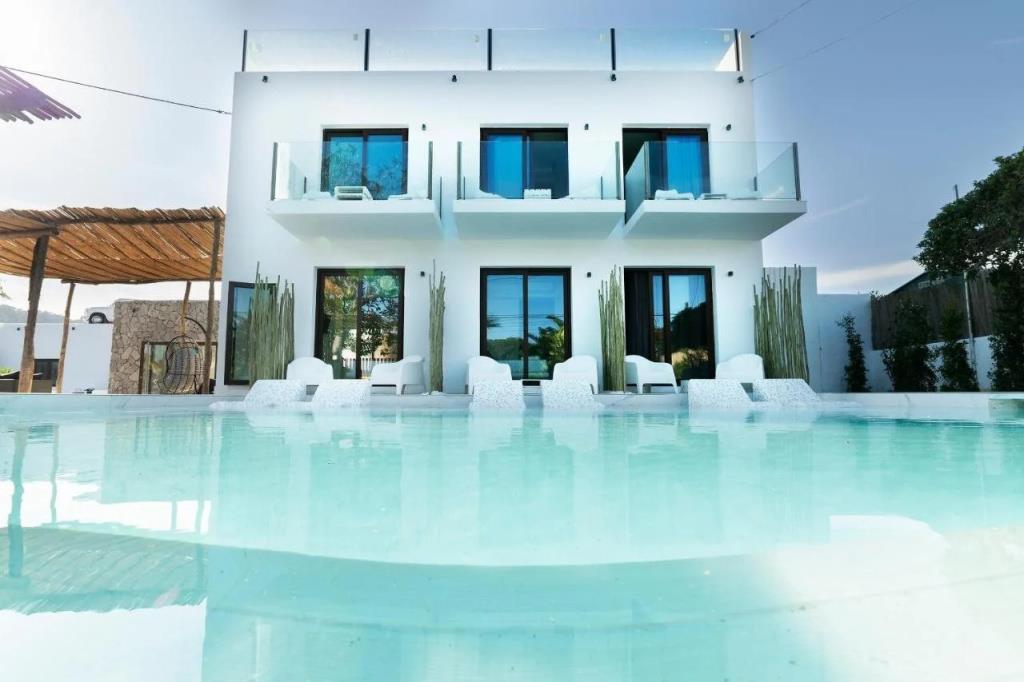 Paiise Hotels 3*