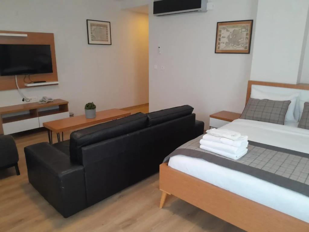 Del Puerto Hotel 0*