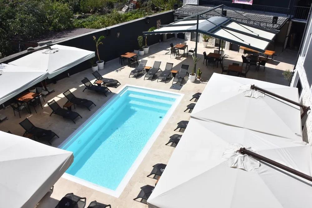 Er Turistik Apart Otel 0*