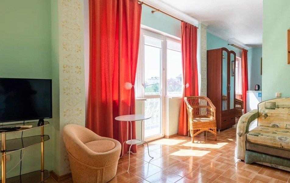 «Семейный» гостевой дом 3*