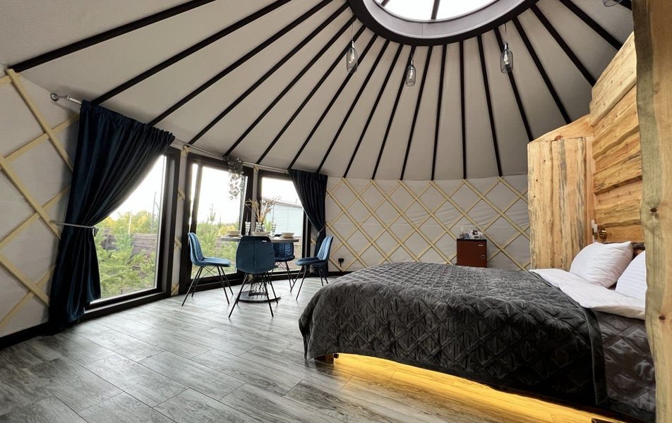 «Hut House» \/ «Хат Хаус» глэмпинг 3*