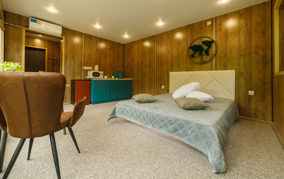 «Hut House» \/ «Хат Хаус» глэмпинг 3*