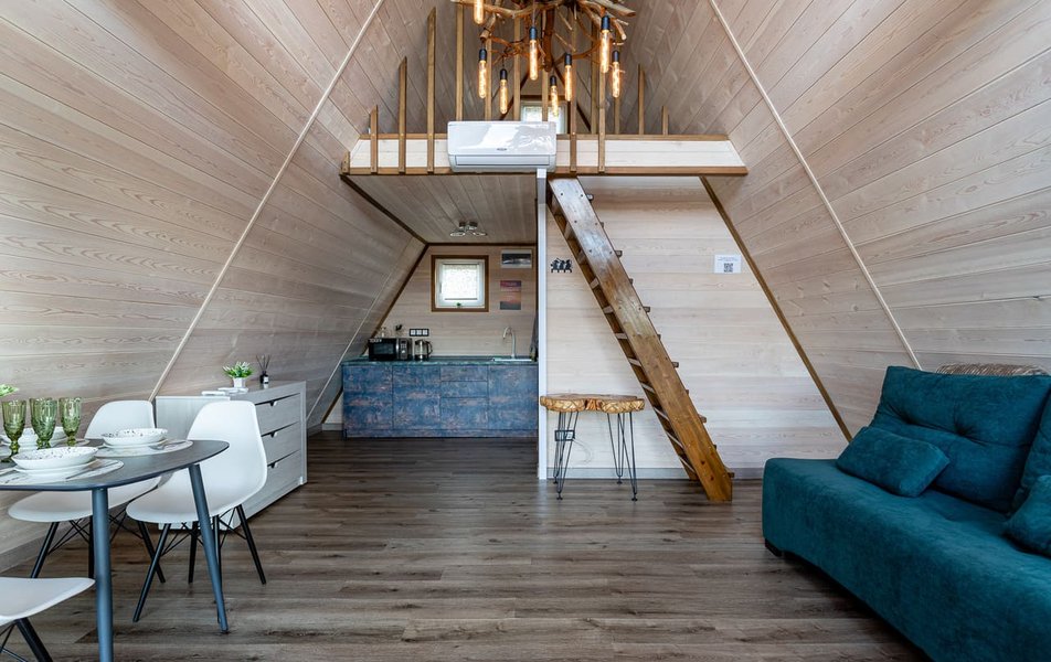 «Hut House» \/ «Хат Хаус» глэмпинг 3*