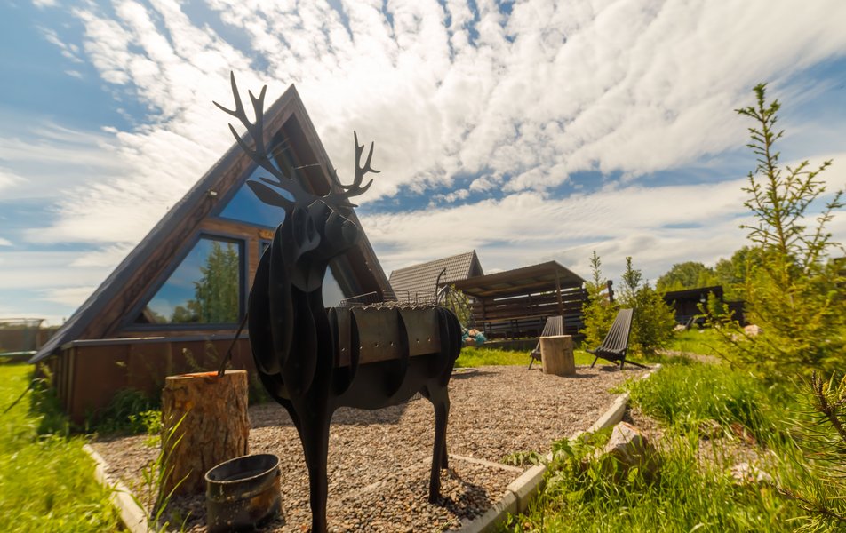 «Hut House» \/ «Хат Хаус» глэмпинг 3*