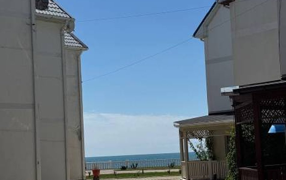 «Таунхаус на Берегу моря» коттедж 2*