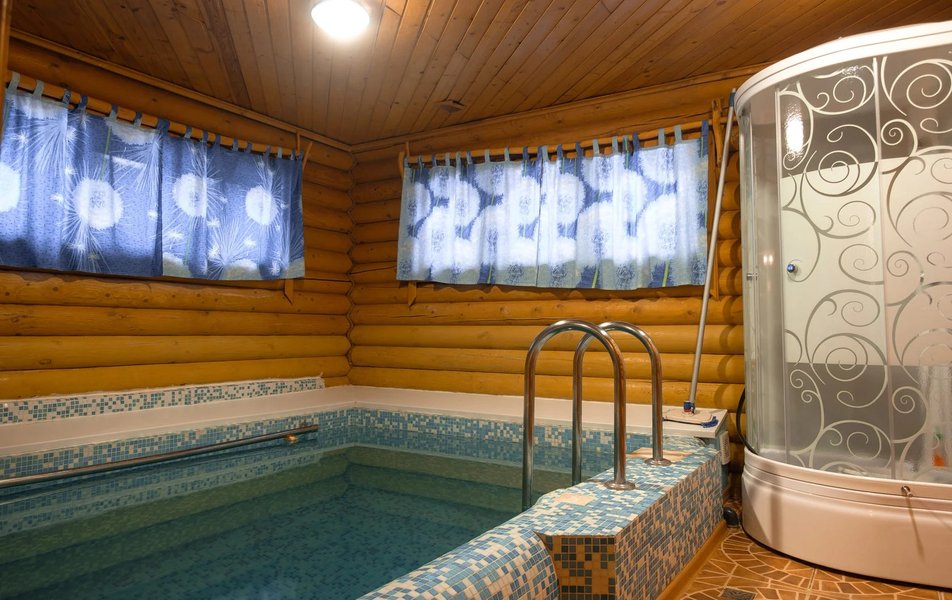«Holiday park» \/ «Холидей парк Лесная усадьба» база отдыха 2*