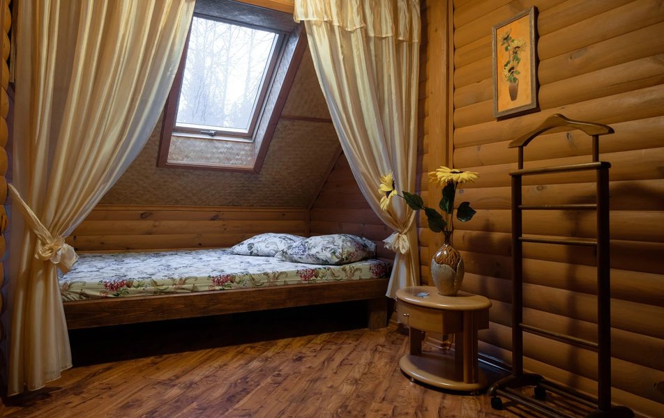 «Holiday park» \/ «Холидей парк Лесная усадьба» база отдыха 2*