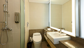 Mayplace Hotel 3*