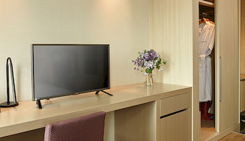 Mayplace Hotel 3*