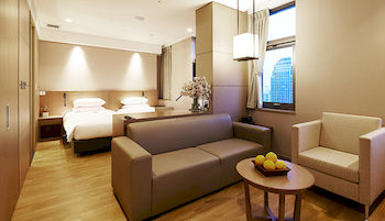 Mayplace Hotel 3*
