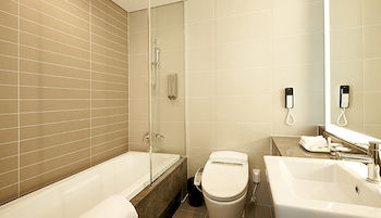 Mayplace Hotel 3*
