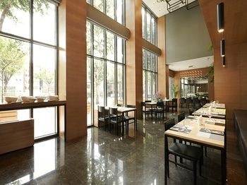 Mayplace Hotel 3*