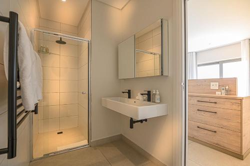 Sky Villa Boutique Hotel 5*