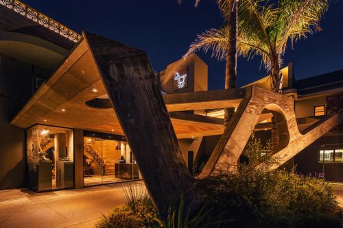 Sky Villa Boutique Hotel 5*