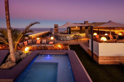 Sky Villa Boutique Hotel 5*