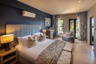 Sky Villa Boutique Hotel 5*