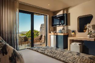 Sky Villa Boutique Hotel 5*